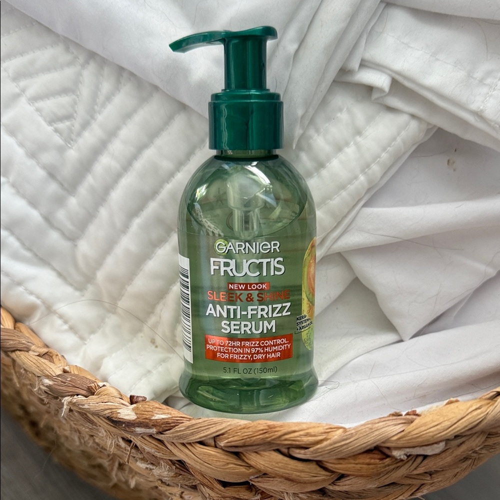 Garnier Fructis Sleek & Shine Serum